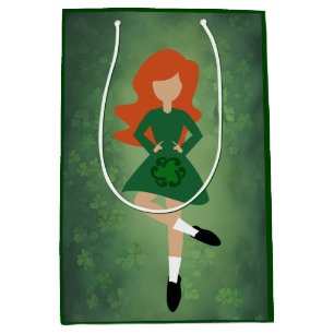 Irish Dancer med Red Hair   Grönt Klöver Dance