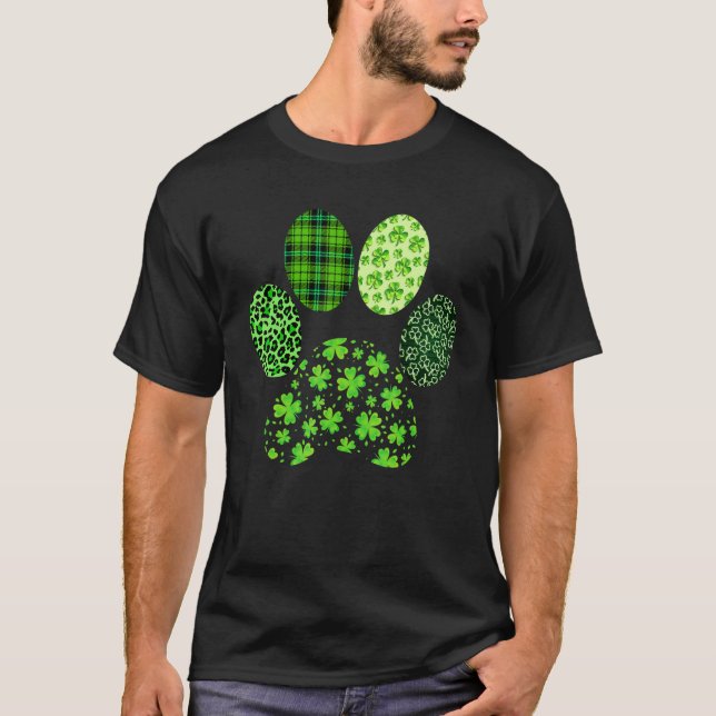 Irish Dog Paw Clovers St Patricks Day Leopard Plai T Shirt (Framsida)