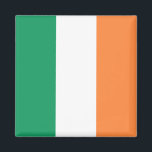 Irish Flagga (Republiken Irland) (ROI) (Eire) Magnet<br><div class="desc">Denna utformning är utmärkande för Republiken Irlands flagga, som är ett land i norra Västern av Europa. Republiken Irland består av 26 av de 32 grevskapen på ön Irland (som också på iriska är känt som Éire och i Ulster Scots som Airlann); de andra grevskapen utgör Nordirland, en del av...</div>