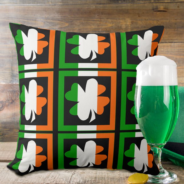 Irish Flagga Shamrock Kudde (Skapare uppladdad)