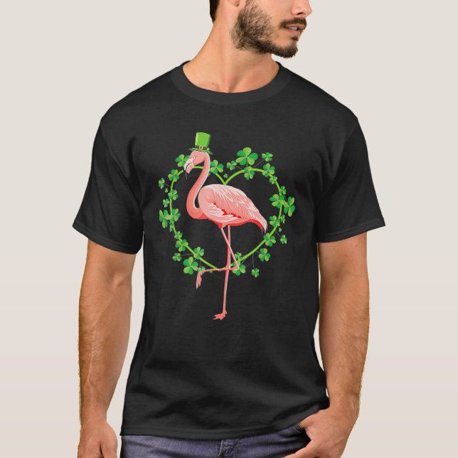 Irish Flamingo Grönt Saint patrick Day 2022 Lucky T Shirt (Framsida)