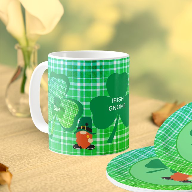Irish Gnome Monogram Shamrock St Patricks Kaffemugg (Irish Gnome Monogram Shamrock St Patrick's Coffee Mug)
