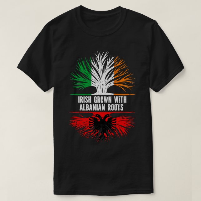 Irish Grown with Albanian Roots Ireland Flagga T Shirt (Design framsida)