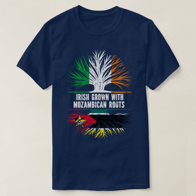 Irish Grown with Mozambican Roots Ireland Flagga T Shirt (Design framsida)