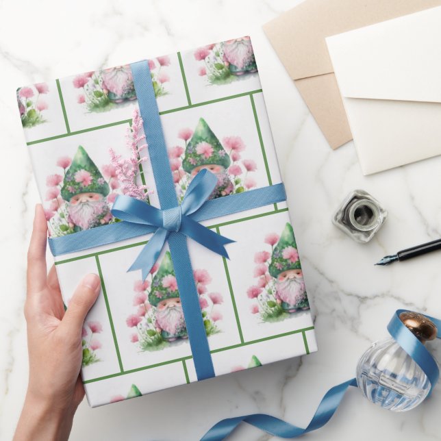 Irish Leprechaun in Garden Presentpapper (Gifting)