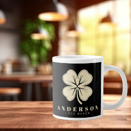 Irish Lucky Fyrklöver med Namn Black Jumbo Mugg