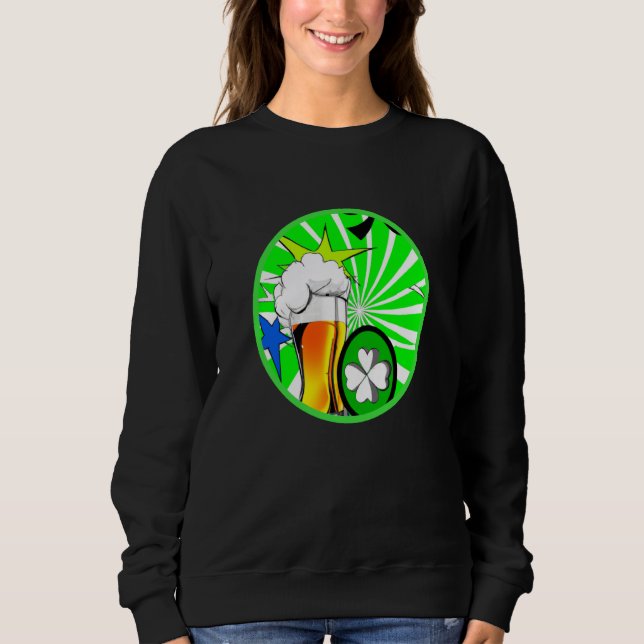 Irish lucky shamrock with beer mug St Patricks Day T Shirt (Framsida)