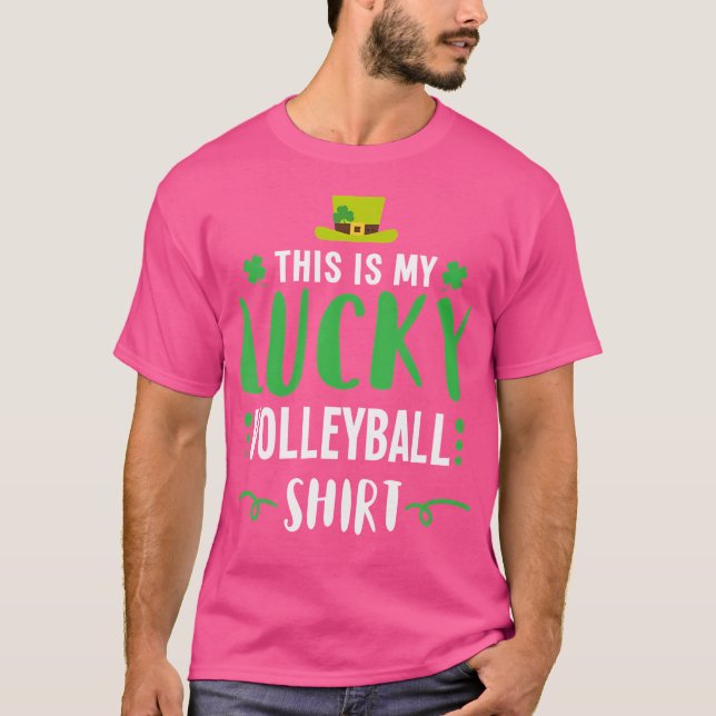 Irish Lucky Volleyball St patricks day T Shirt (Framsida)