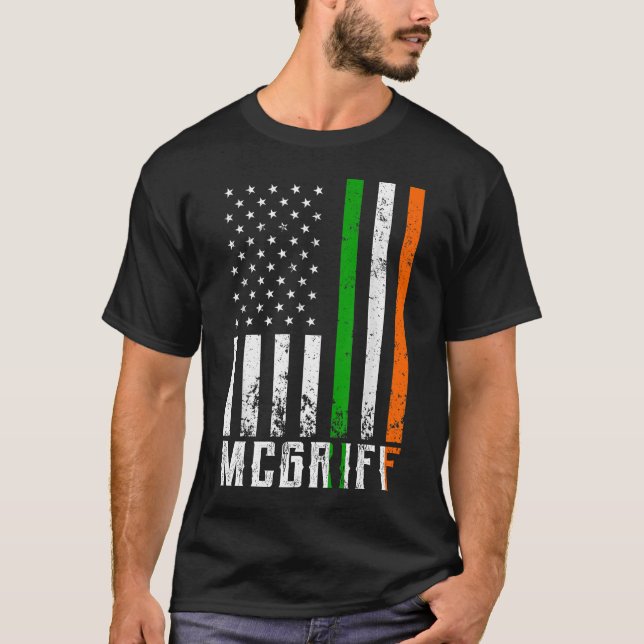 Irish MCGRIFF Family American Flagga Ireland Flagg T Shirt (Framsida)