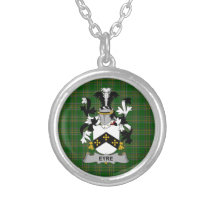 Irish Necklace Eyre Jackar om Arm Family Crest