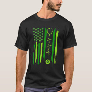 Irish Nurse Heartslag Stethoscope American Flagga  T Shirt
