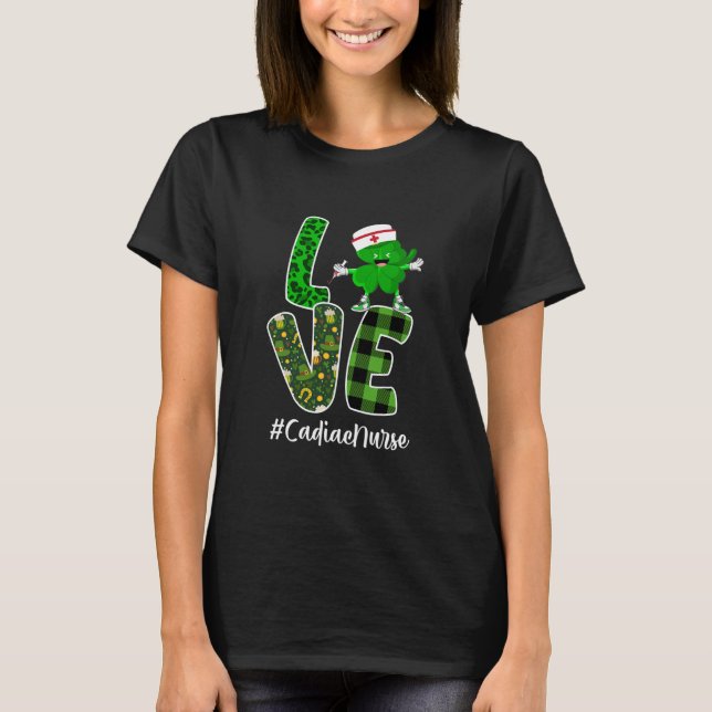 Irish Nurse St Patricks Day Gift Love Cadiac T Shirt (Framsida)