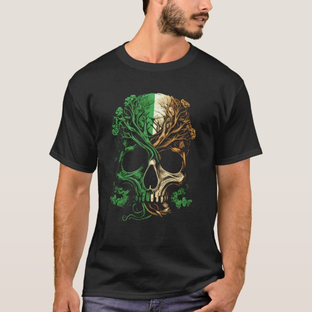 Irish Roots With Irish Flag Skull T Shirt (Framsida)