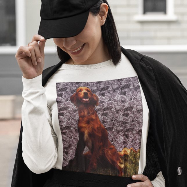 Irish Setter and Patterned Conection Wall T-shirt (Irish Setter and Patterned Concrete Wall T-shirt)