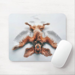 Irish Setter Skapar en Snö Angel Musmatta
