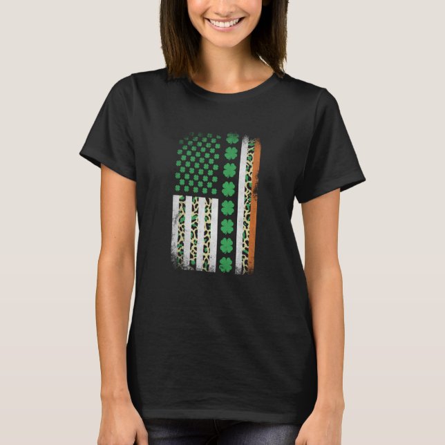 Irish Shamrock American Flag Leoopard Print St Pat T Shirt (Framsida)