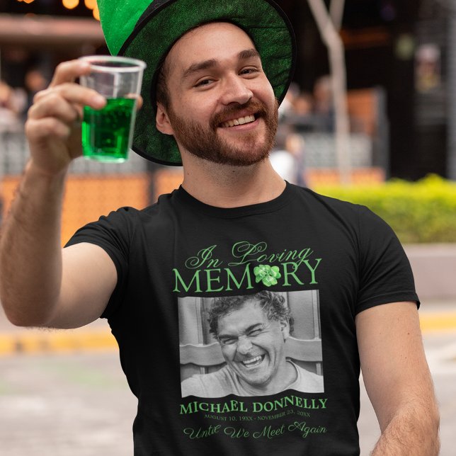 Irish Shamrock Klöver Memorial T Shirt (Skapare uppladdad)