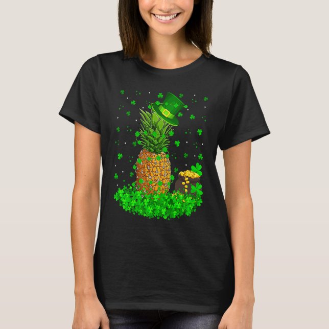 Irish Shamrock Leprechaun Pineapple St Patrick's D T Shirt (Framsida)