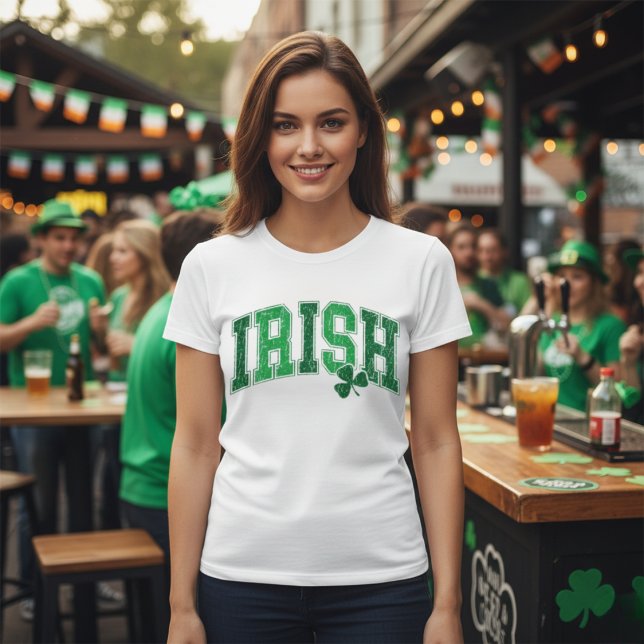 Irish Shamrock Retro St patrick's day T Shirt (Irish Shamrock Retro St Patrick's Day T-Shirt)