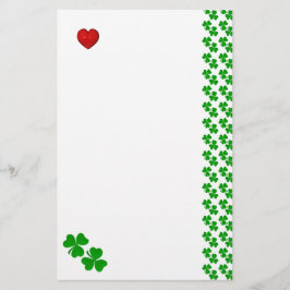 Irish Shamrocks with red eart Stationery Brevpapper