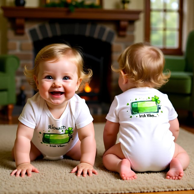 Iriska vibbar för fulladdade charmare t shirt (Irish Vibes for Fully Charged Charmers Baby Bodysuit)