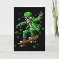 Iriskt skelett på skateboard Roligt Saint Patricks