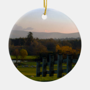 Irland är vackert julgransprydnad keramik