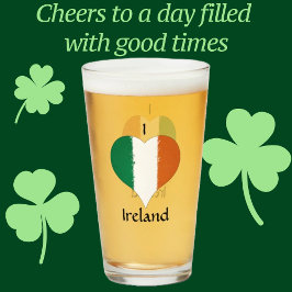 Irland Distress Pawarlated Heart Flagga Glaskopp