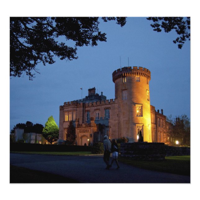 Irland, Dromoland Castle upplyst i skymningen, Fototryck (Framsidan)