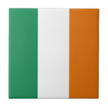 Irland Flagga Ceramic Tile Kakelplatta<br><div class="desc">Denna utformning består av den irländska flagga som på ett klokt sätt har omformats för att passa den kvadratiska plattan yta. En dekorativ och användbar punkt som skulle ge en perfekt till dem som vill minnas Irland.</div>