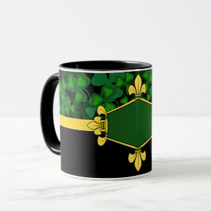 Irland gröna shamrocks, lägg till monogram/initial mugg