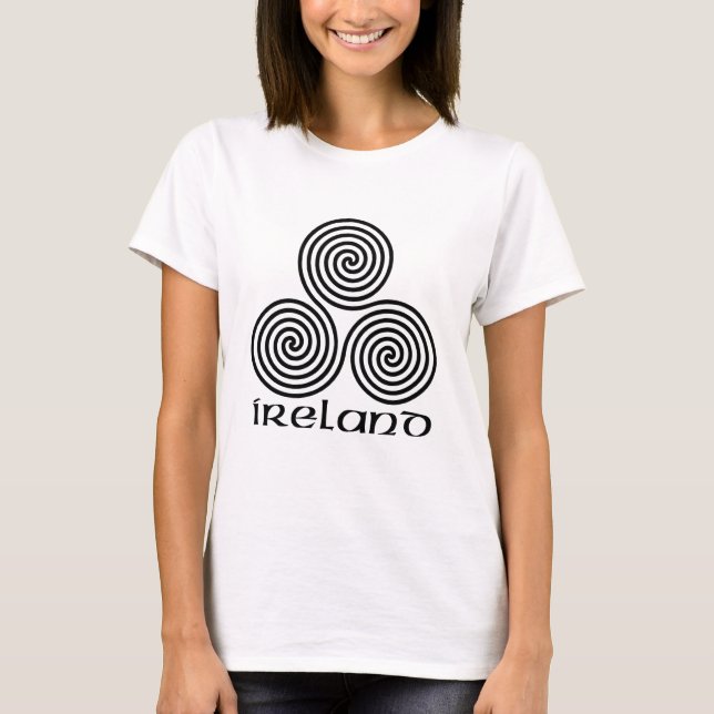 Irland och den trefaldiga spiralen t shirt (Framsida)