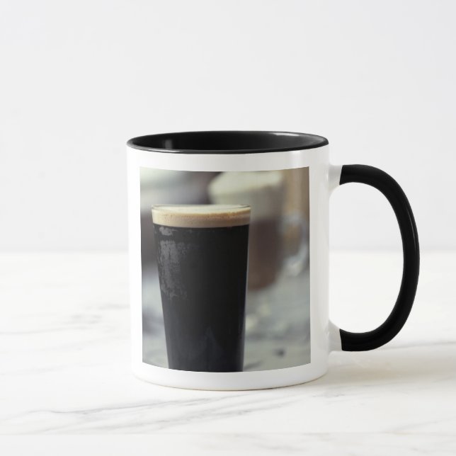 Irland. Pint stout. Mugg (Höger)