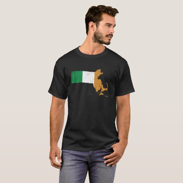 Irländsk flagga över Massachusetts T-shirt (Hel framsida)