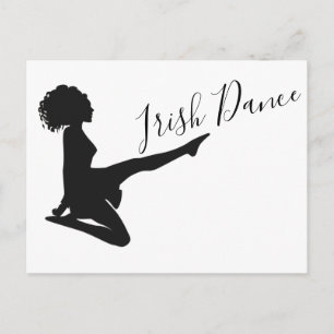 Irländsk flicka som dansar mjukdans i svart och vi vykort