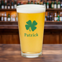 Irlandsk grönklöver Personlig monogram Namn Öl
