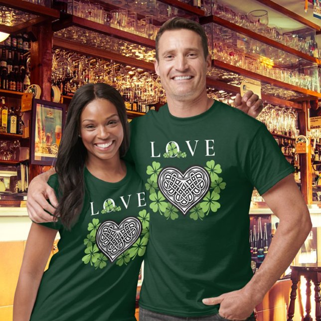 Irländsk KÄRLEK Shamrock & Celtic Knut T Shirt (Skapare uppladdad)