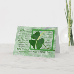Irländsk Shamrock med regnbåge för St. Patrick's D Kort
