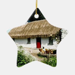 Irländsk stuga julgransprydnad keramik