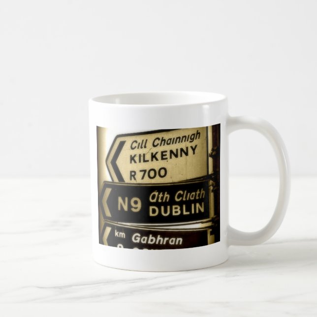 Irländska vägmärken kaffemugg (Höger)