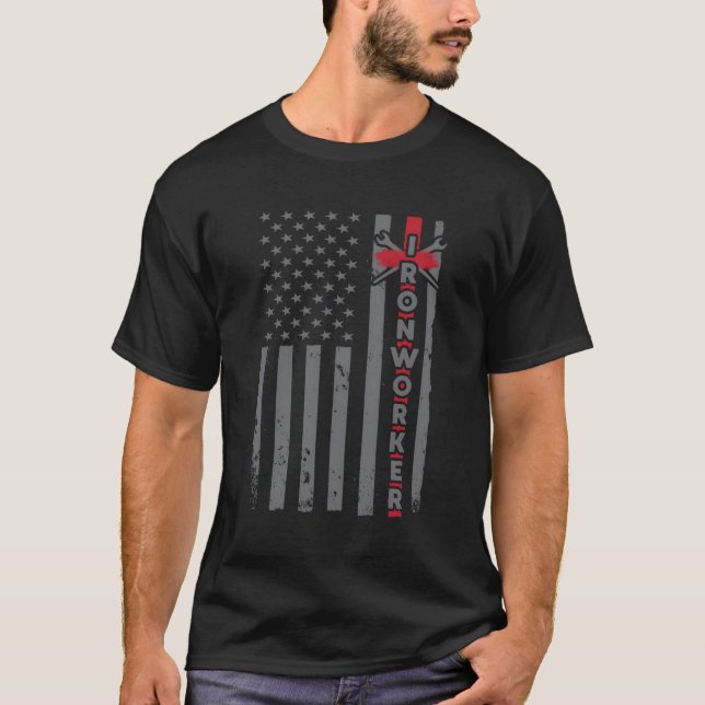 Ironworking Usa Patriotic Flagga Järn working US S T Shirt (Framsida)