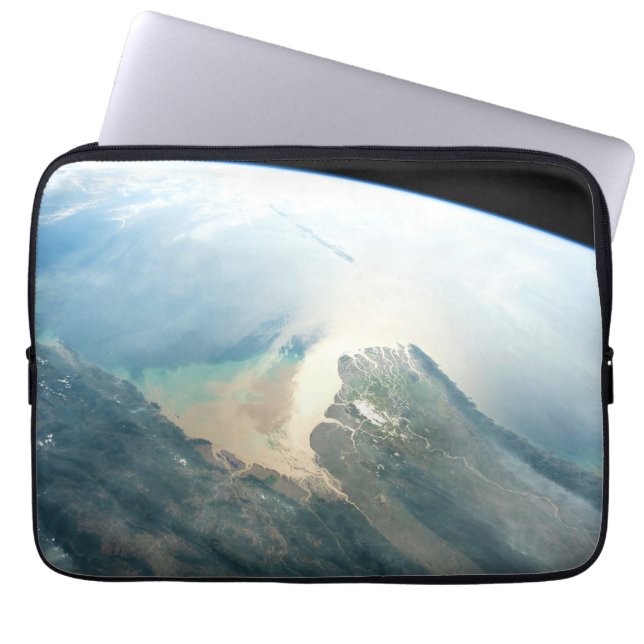 Irrawaddy River Delta in Burma (Myanmar). Laptop Fodral (Framsidan)