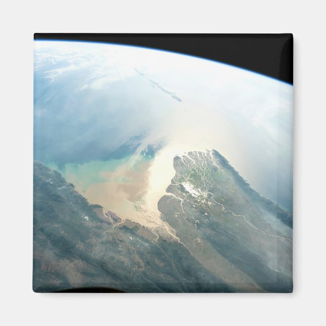 Irrawaddy River Delta in Burma (Myanmar). Magnet (Framsidan)