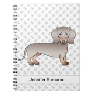 Isabella Och Tan Kort Här Dachshund Hund Och Text Anteckningsbok