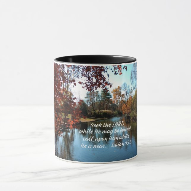 Isaiah 55:6 Söka Herren medan han kan hittas Mugg (Center)