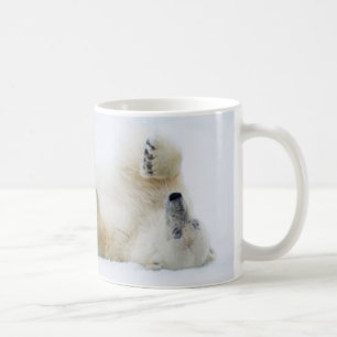 Isbjörn rullar i snö, Norge Kaffemugg
