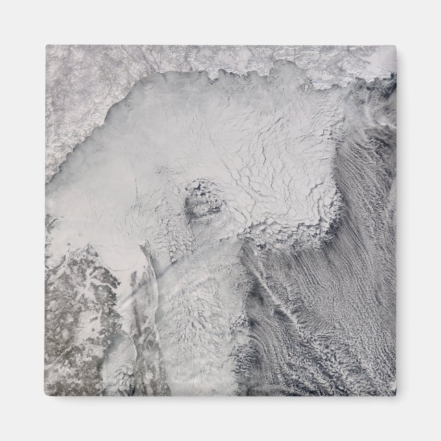 Isgator och molngator i Okhotsksjön Magnet (Framsidan)