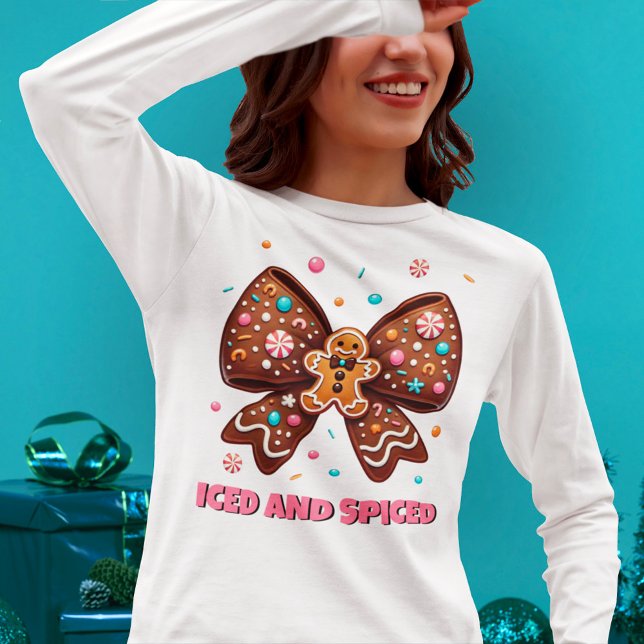 Isglasad och kryddad Gingerbread Coquette-båge T Shirt (Skapare uppladdad)
