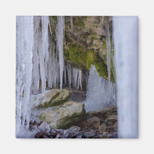 Isgrotta Magnet