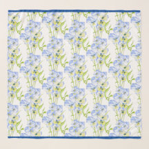 Isig Blue Pansies på en fyrkantig scarf